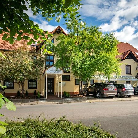 Hotel Zum Steinhof Bad Blankenburg Extérieur photo